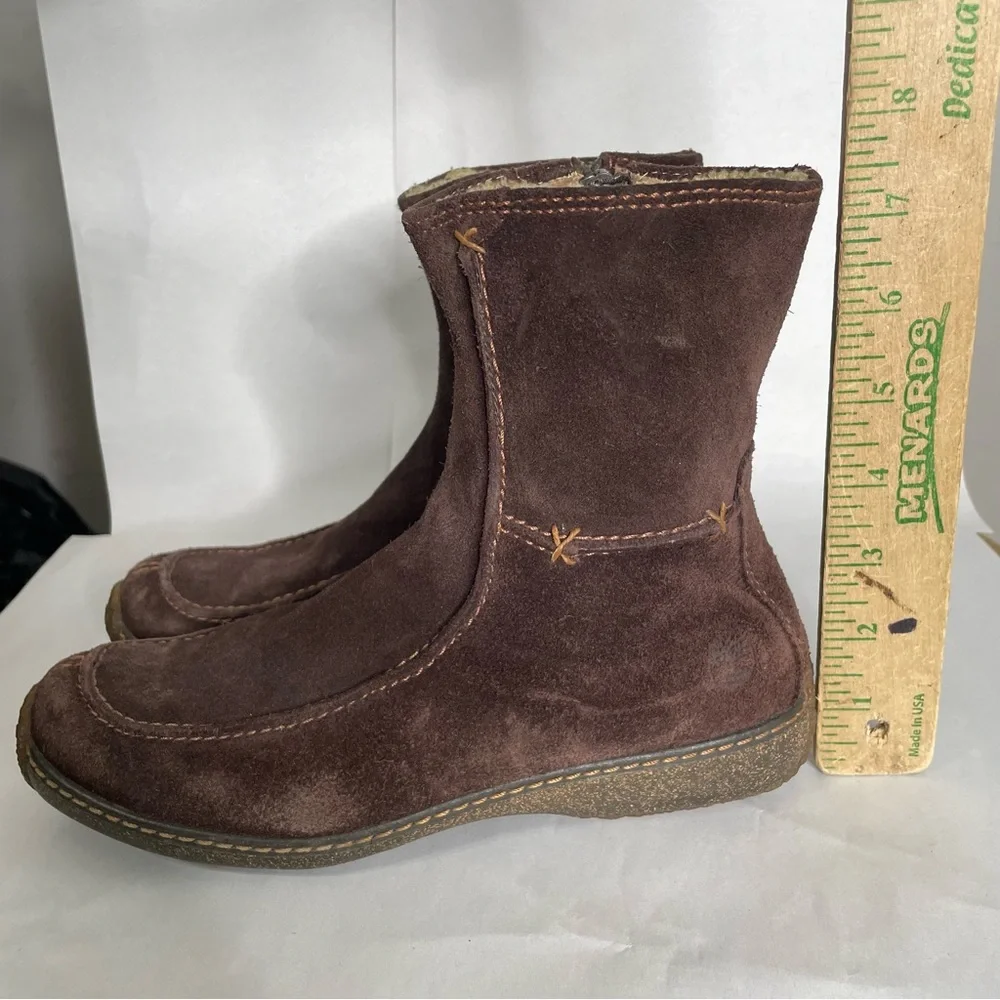 Timberland Brown Suede Ankle Moccasin Boho‎ Southwest Boot Women’s Size 6.5